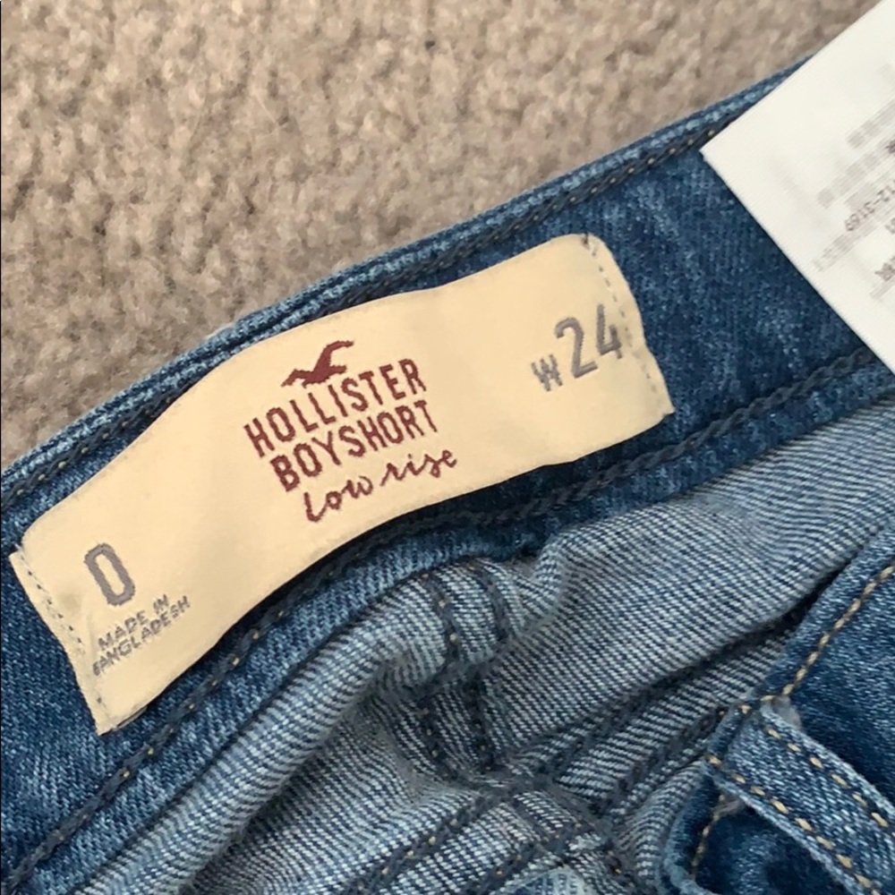 Low rise Hollister Shorts - Picture 3 of 3